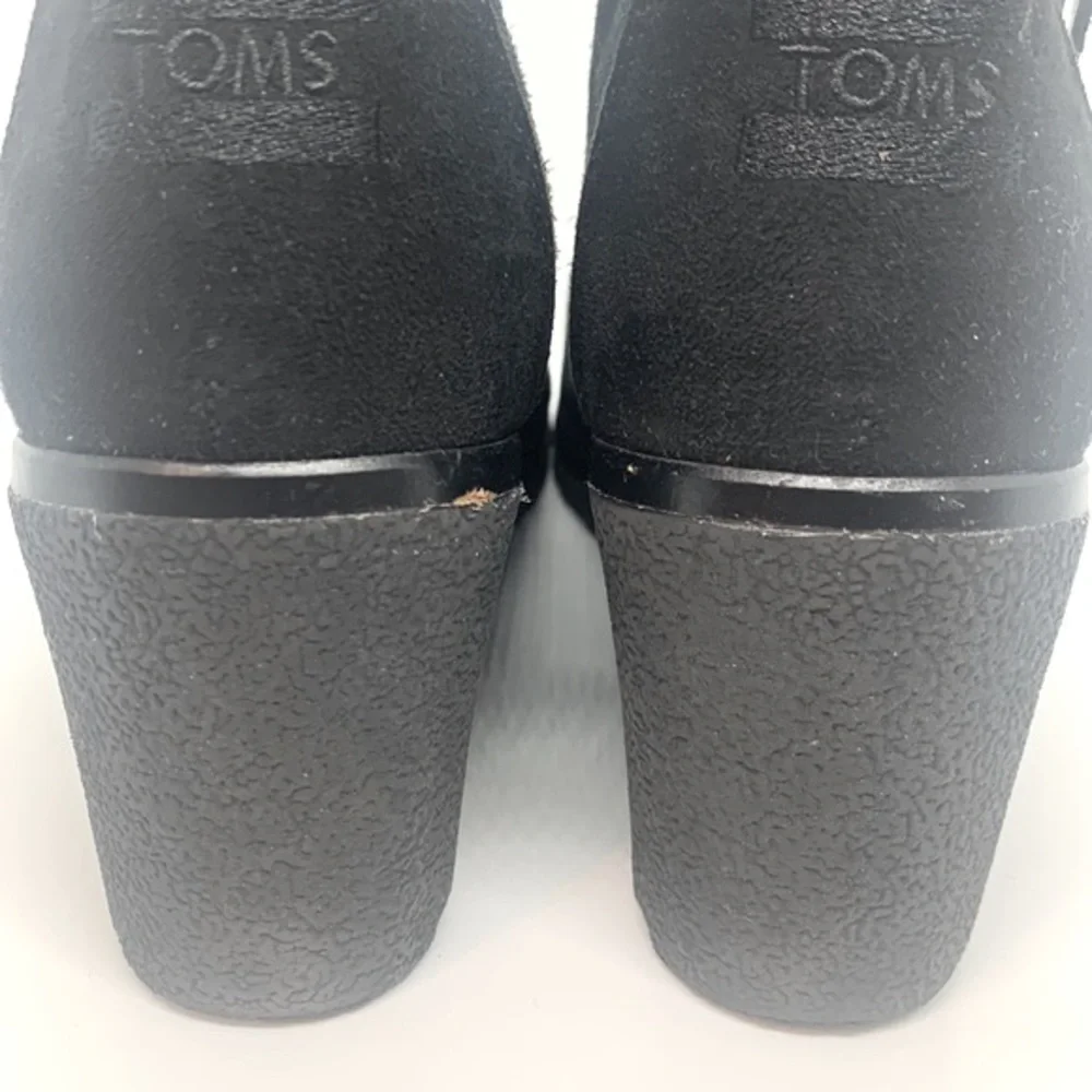 TOMS Avery Suede Ankle Wedge Boots Black 9.5 Business Casual Office Collegiate